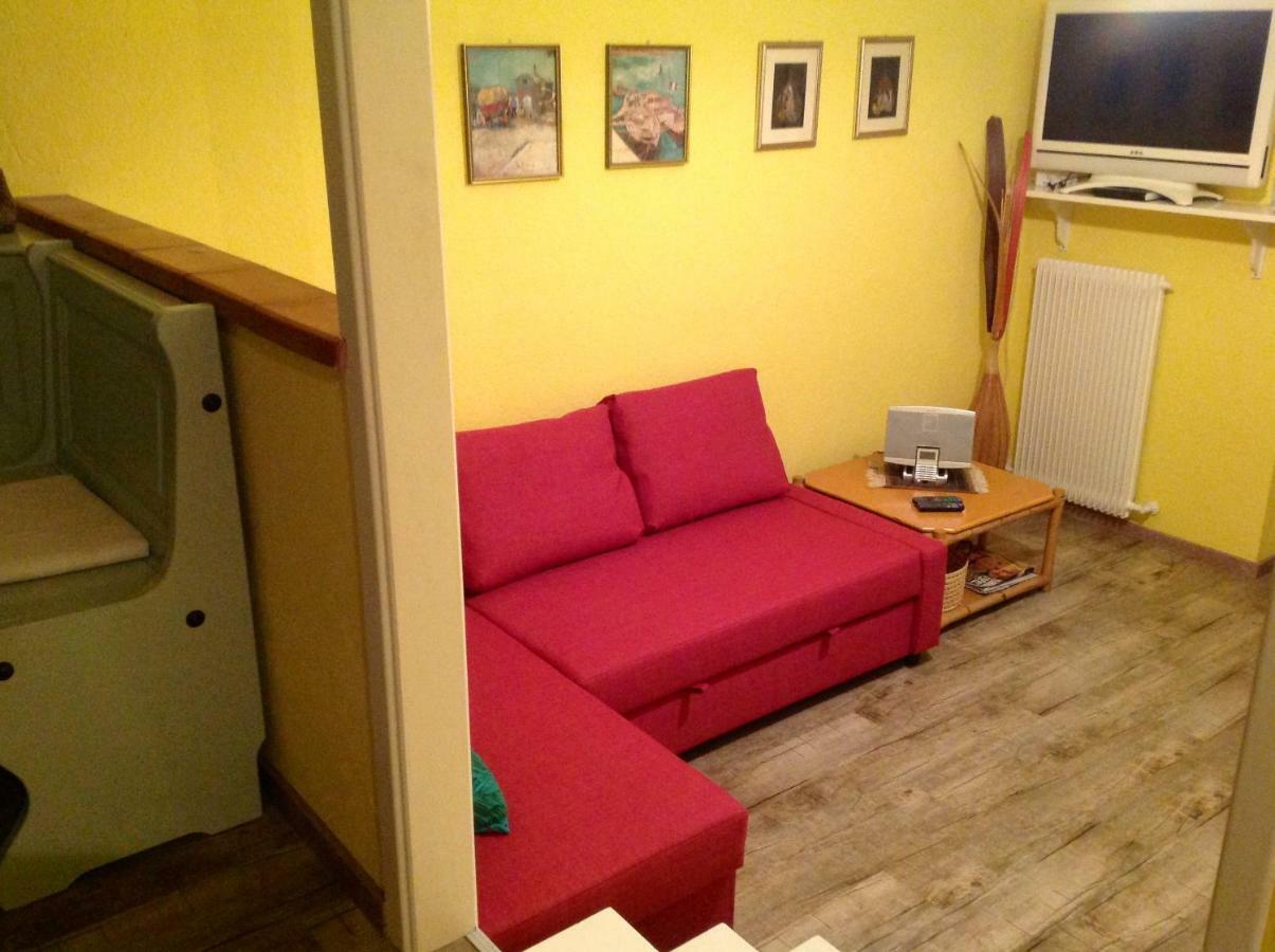 Apartament Luna Wifi Free - มัลเชซิเน ภายนอก รูปภาพ